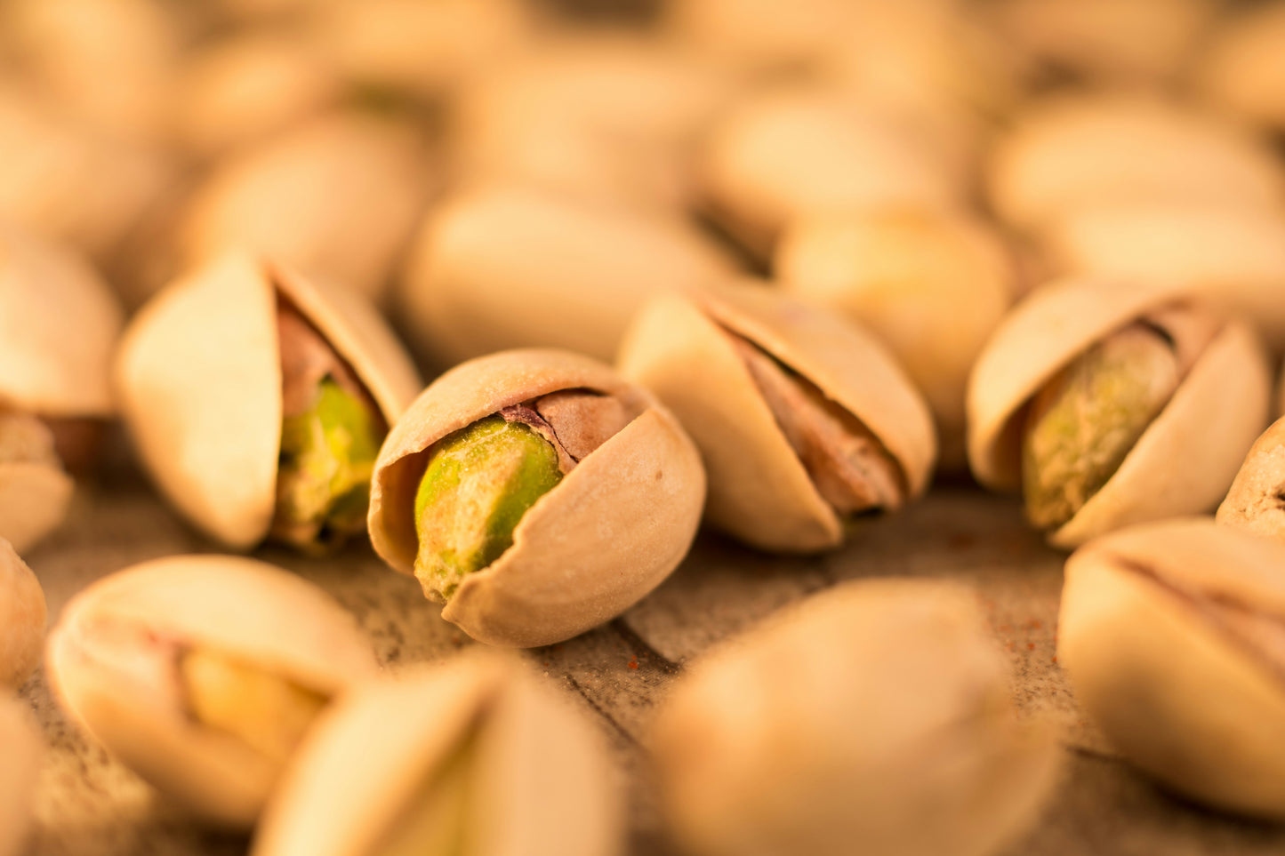Afghan pistachios with shells